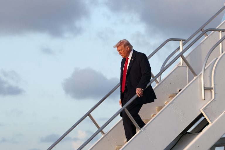 Трамп: Сукоб у Ирану ће се ускоро завршити