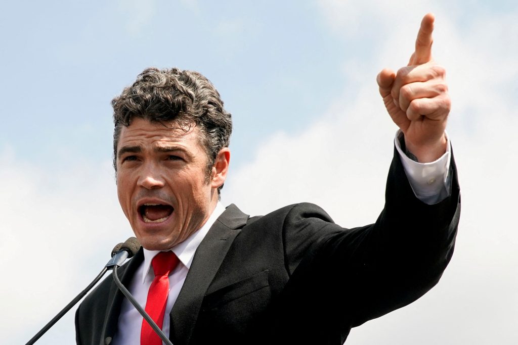 Кирк пред смрт рекао – Џо, не дај да уђемо у рат са Ираном