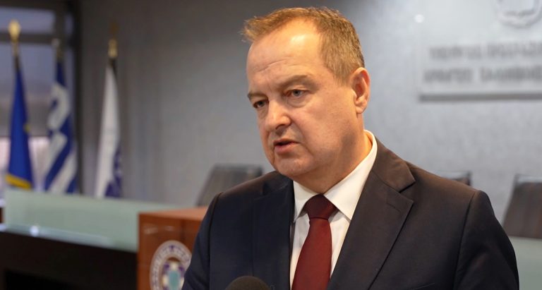 Ивица Дачић скинут са респиратора