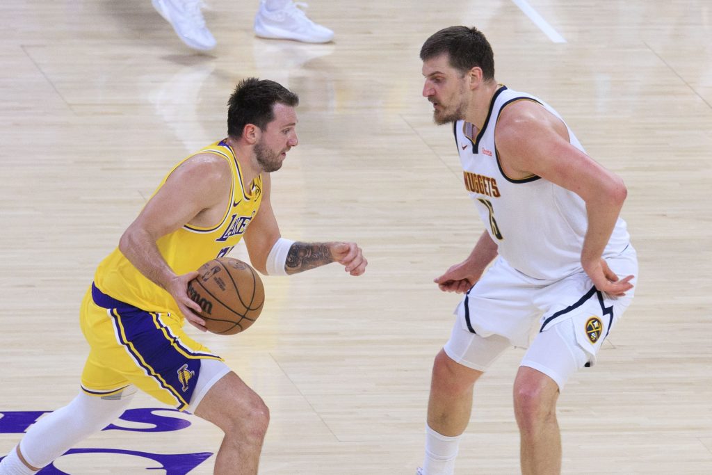 Лука Дончић пропушта део плеј-офа