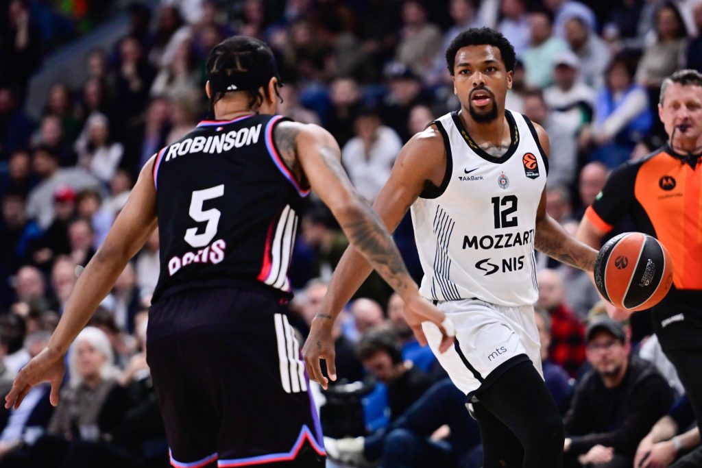 Партизан узео меру Паризу у Граду светлости