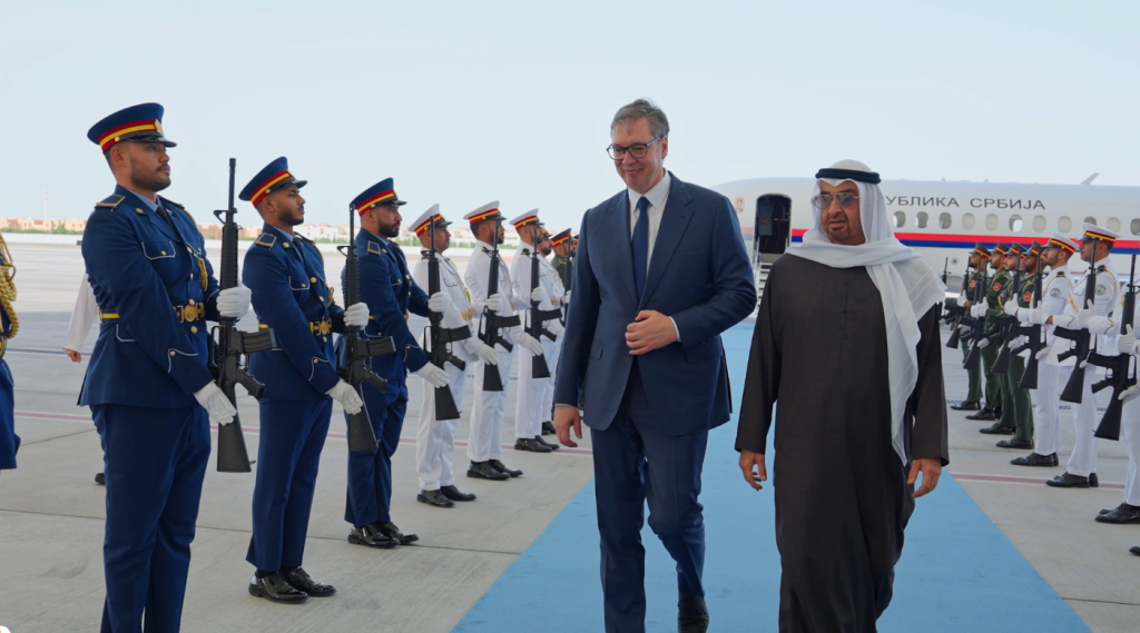 Вучић у изненадној посети УАЕ
