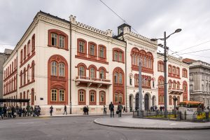 Вучић: На факултетима се десио „образовни геноцид“