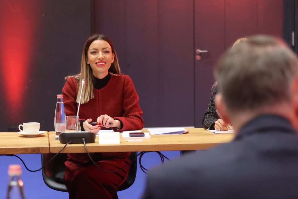 Месаровић са привредницима у Смедеревској Паланци