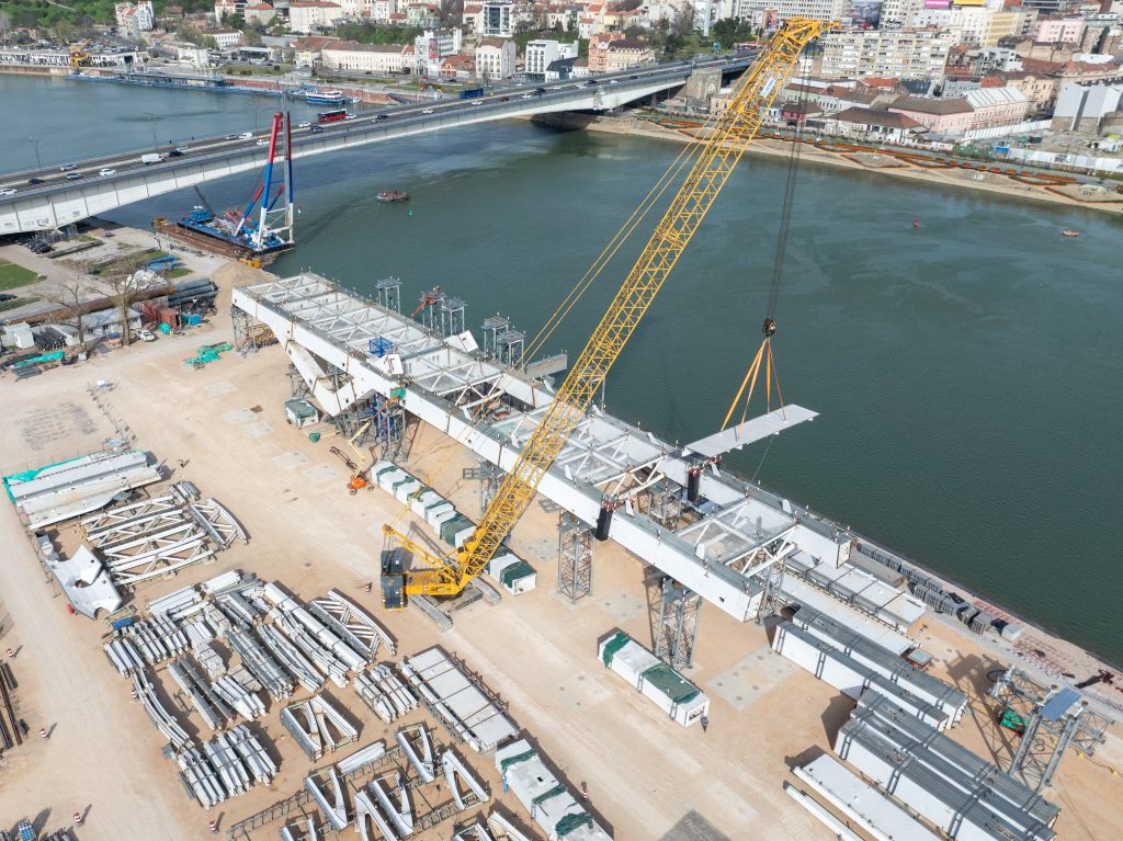 Ускоро почиње постављање речних стубова за нови Савски мост