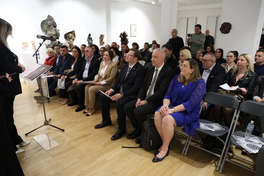 У Паризу први пут обележено сећање на НАТО агресију 1999.