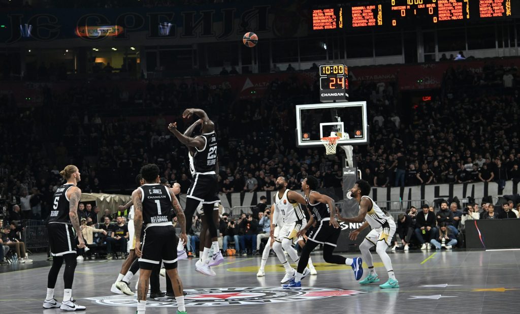 Џонс са пенала за победу Партизана над АСВЕЛ-ом