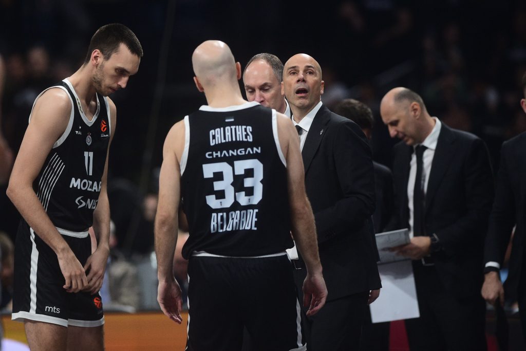 Крај кошмарне сезоне: Партизан вечерас против Басконије