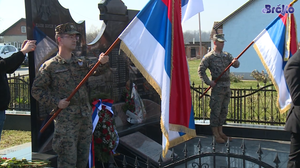 Грбавица: Обележене 33 година од масакра над српским борцима