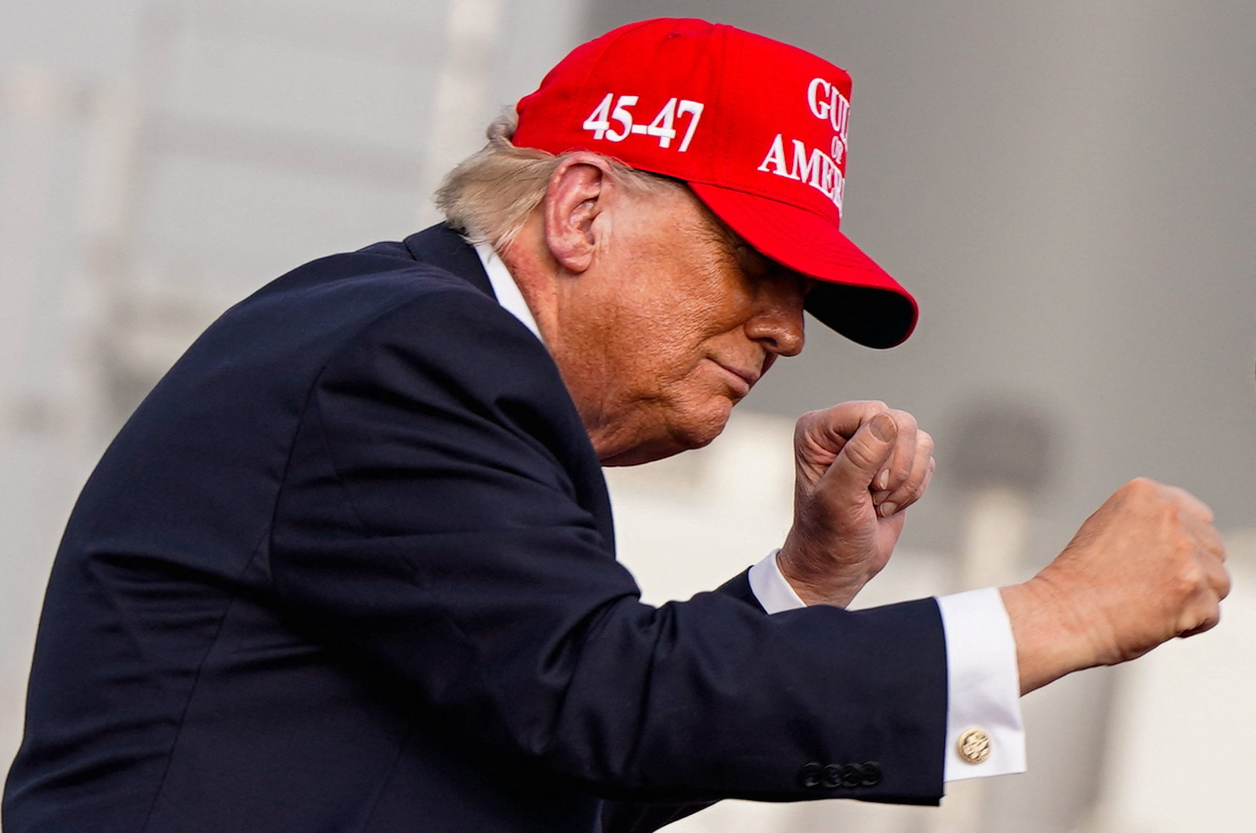 Трамп се хвали злочинима