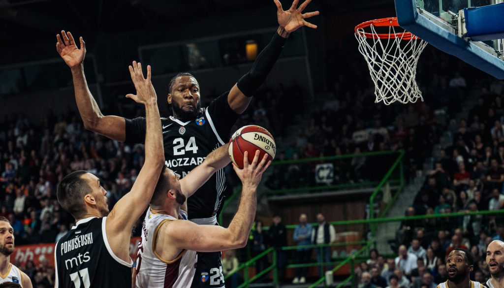 На терену само један тим: Партизан убедљив против Босне