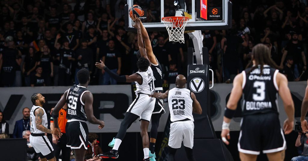 Кошаркаши Партизана победили Виртус у Болоњи