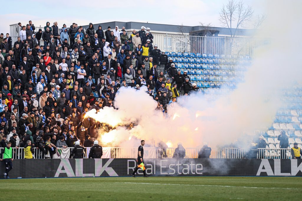 ФСС најоштрије осудио понашање навијача Звезде и Пазара