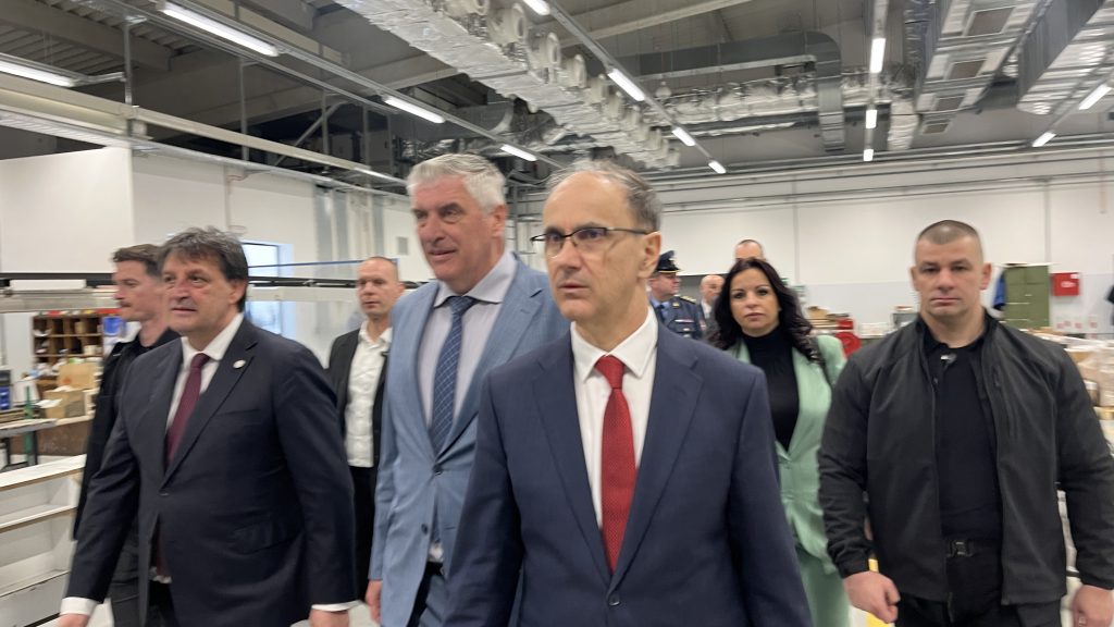 Тешка индустрија одржава живот људи у овом крају Србије