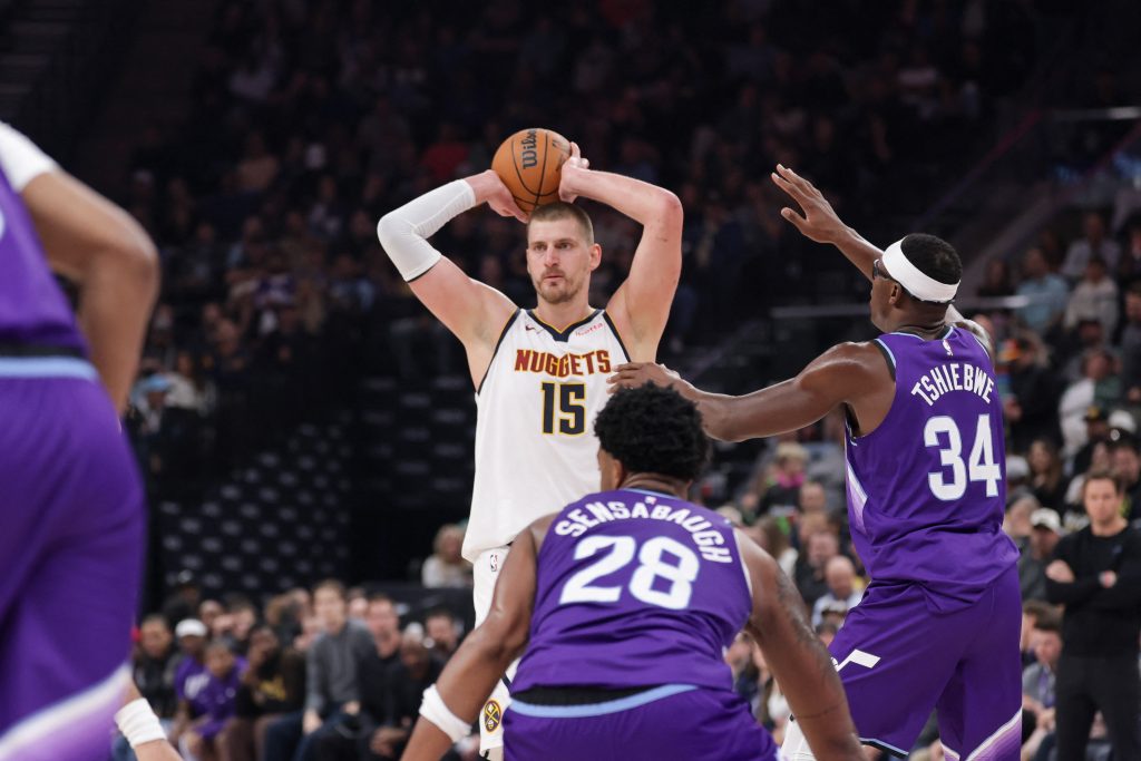 Денвер сигуран против Јуте, Јокић уписао нови трипл-дабл