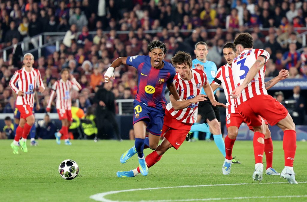 Барселона јури два гола заостатка у Мадриду