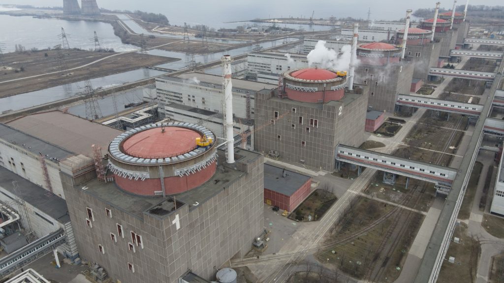 Огласила се Међународна агенција за атомску енергију: Нуклеарка Запорожје добила струју