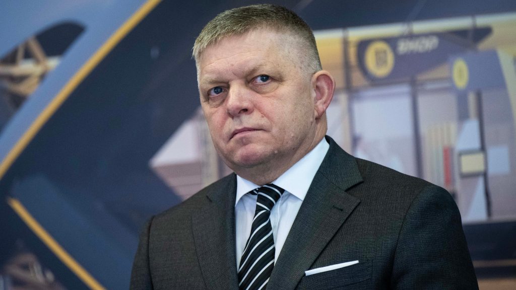 Роберт Фицо иде у Москву на Дан победе