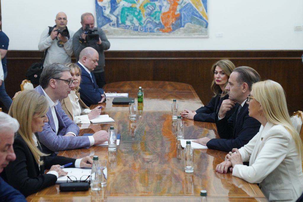 Завршене консултције Вучића са представницима Социјалдемократске партије Србије