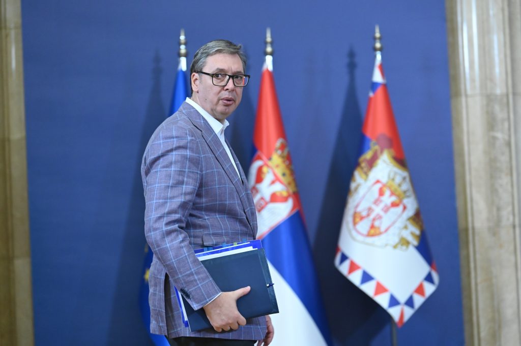 Председник Србије отворен за све опције: Не искључујем могућност летњих избора