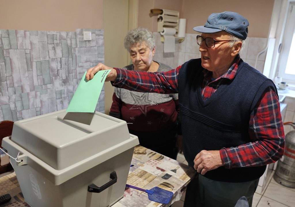 Рекордна излазност: Затворена бирачка места на изборима у Мађарској