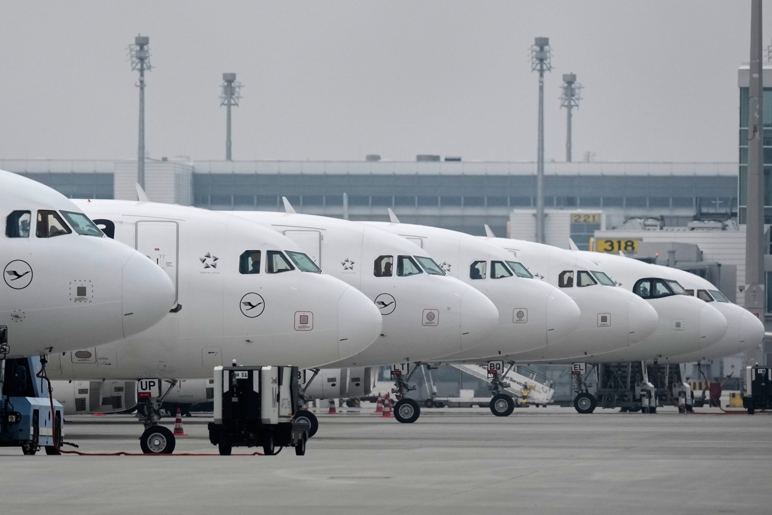 ЕУ припрема хитне мере због ризика од несташице авионског горива