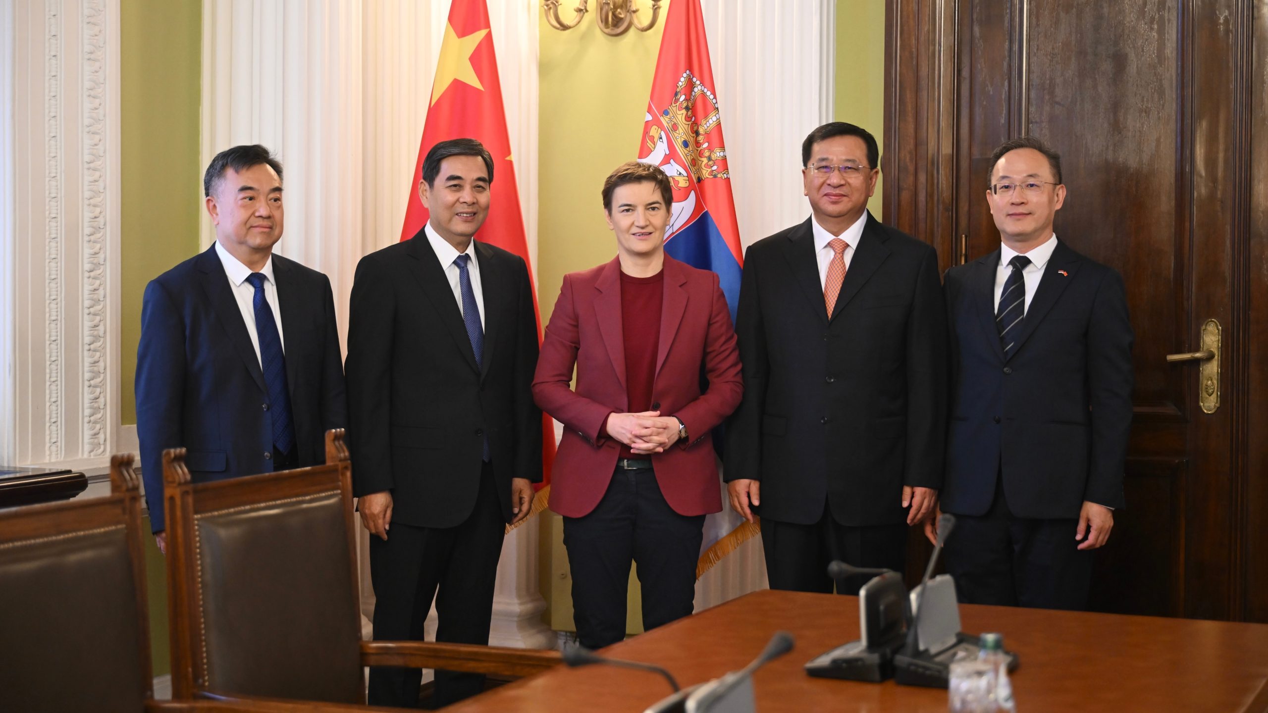 Висока делегација у Скупштини Србије: Брнабић са представницима Националног комитета Кине