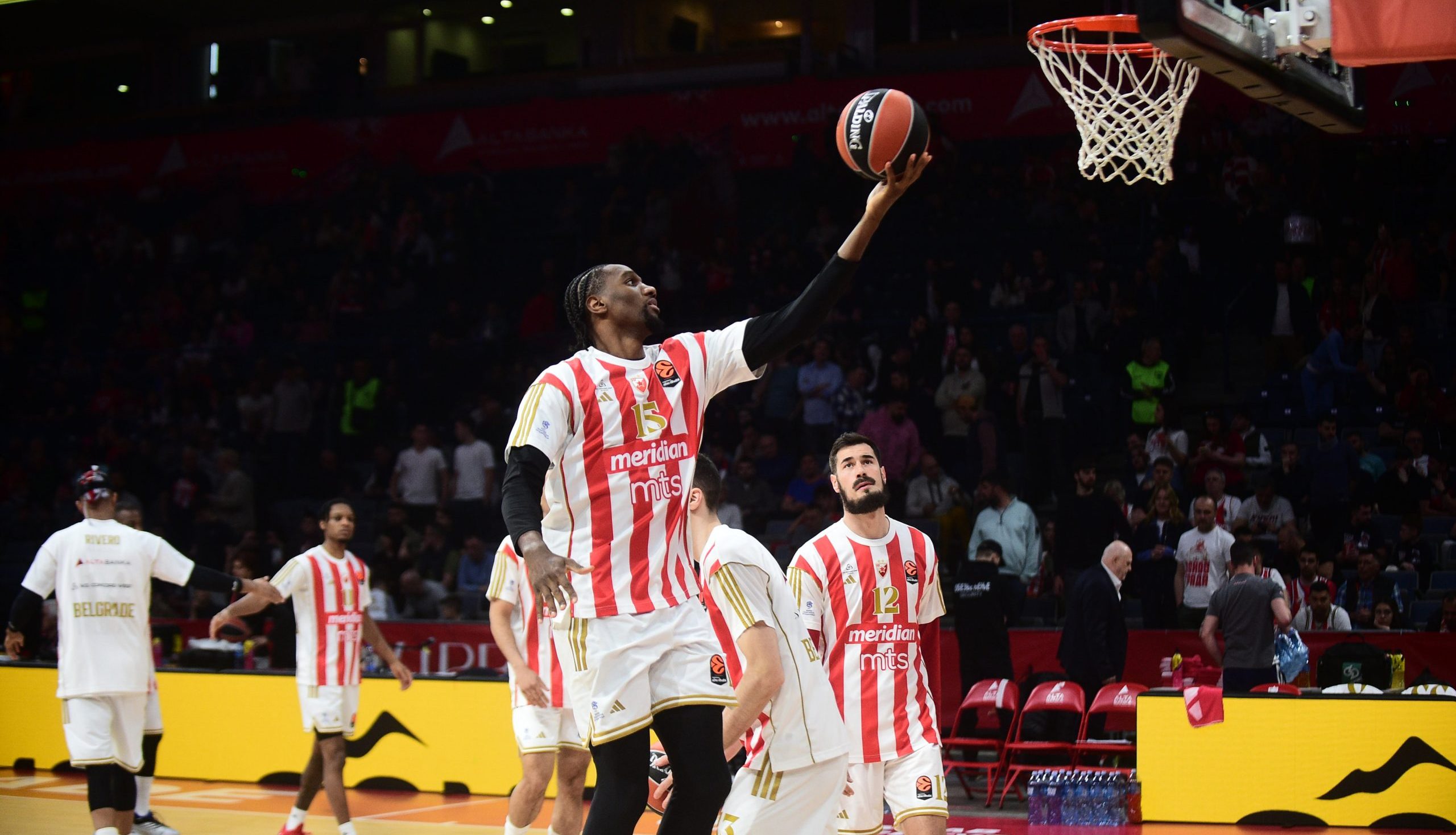 Црвена Звезда сања сценарио из 2024. године