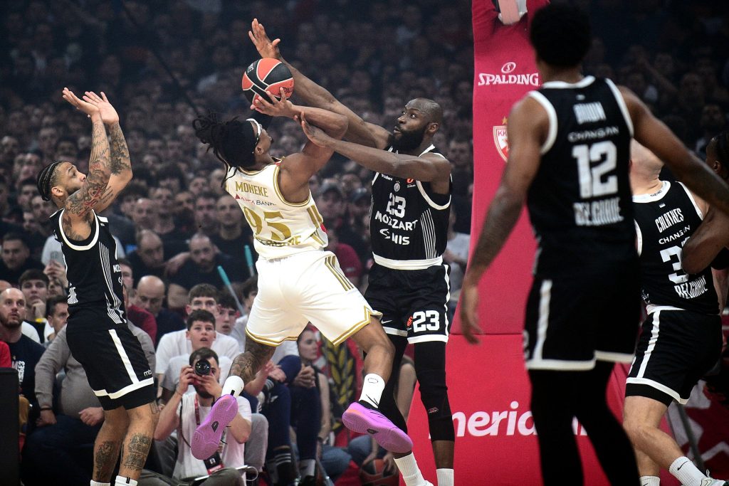 Звезда у Лакташима, Партизан у недељу у Подгорици