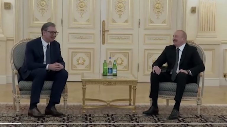 Јачање традиционалног пријатељства са Азербејџаном: Вучић се сурео са Алијевим