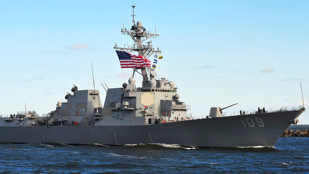 CENTCOM: Два америчка брода под заставом прошла кроз Ормуски мореуз