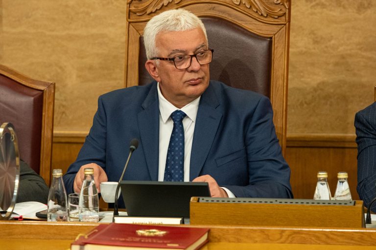 Андрија Мандић протоколом преко српског памћења