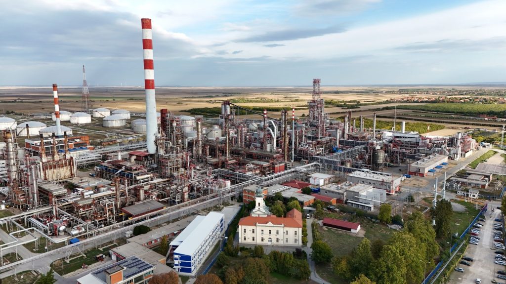 Панчевачка рафинерија, панорамски поглед