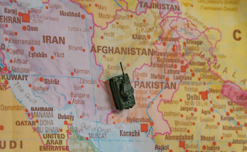 Блумберг: Пакистан преговара са Ираном о тразиту пошиљки течног гаса из Катара