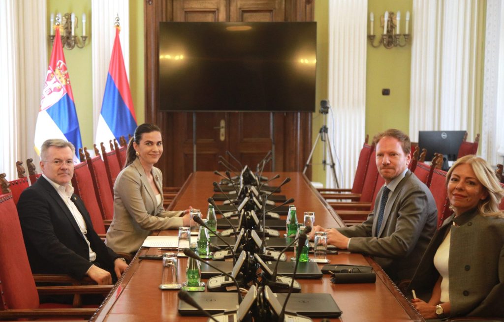 Бечић и Антонијевић о унапређењу сарадње у области контроле служби безбедности
