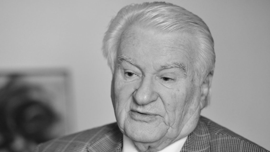 Некадашњи председник Демократске странке Драгољуб Мићуновић