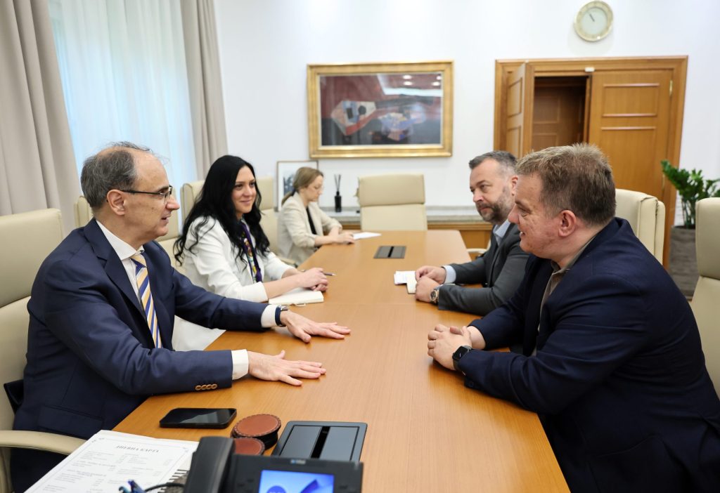 Мацут и Станковић разговарали о унапређењу основног образовања