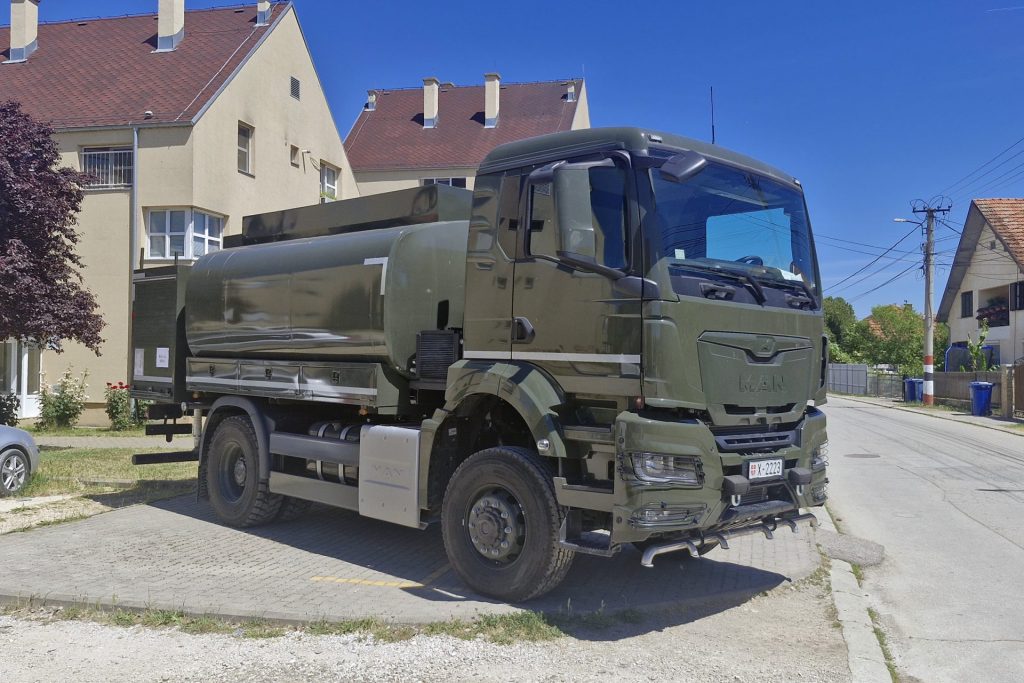 Војска Србије помаже у водоснабдевању становништва