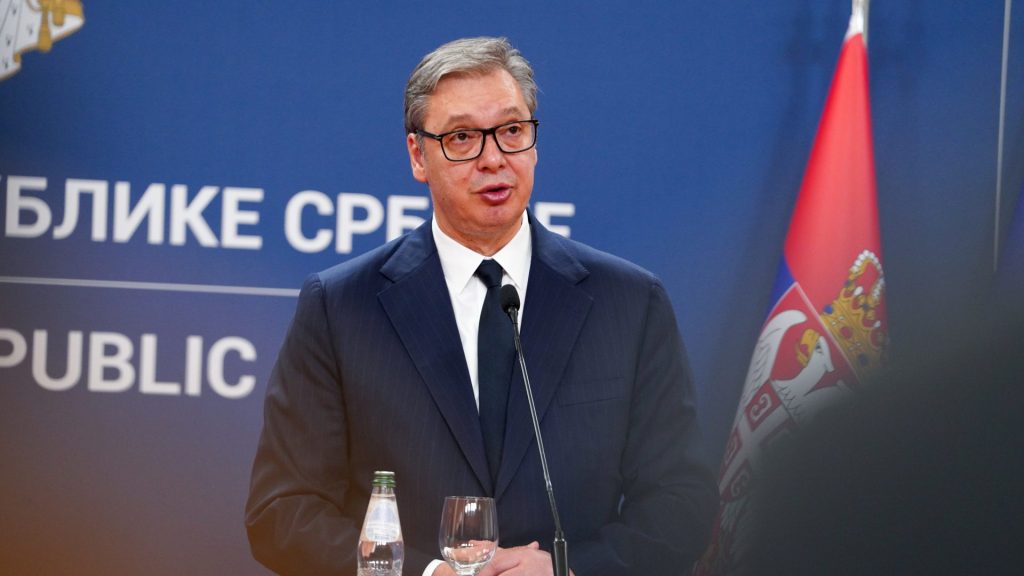 Председник Србије Вучић на конференцији за медије