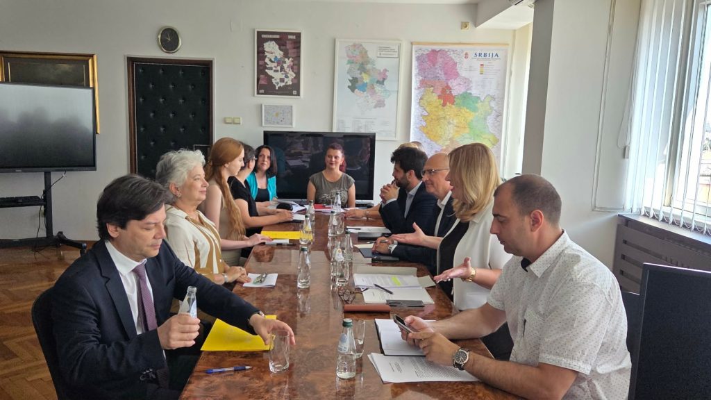 Velika šansa za domaće voćare: Srbija pregovara o izvozu jabuka u Brazil