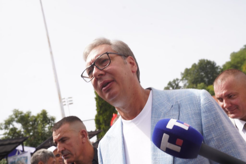 Александар Вучић