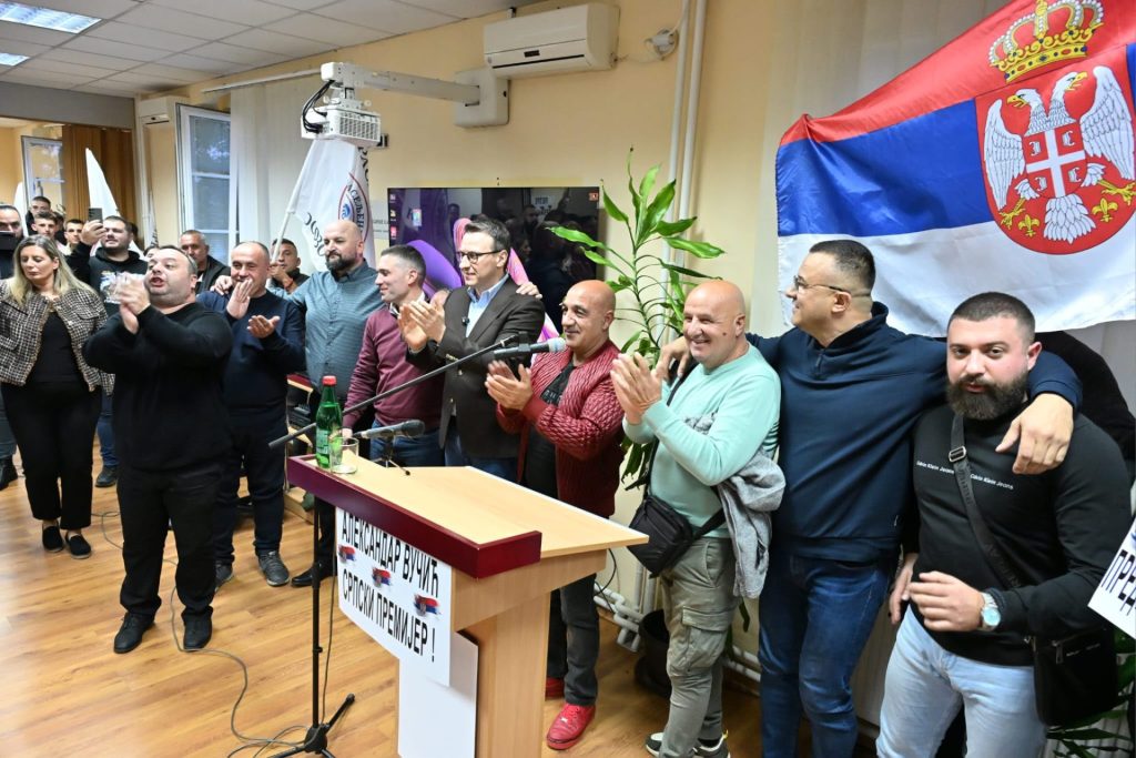 Петковић са расељеним Србима са Космета: 25. одлучујемо о будућности наше деце
