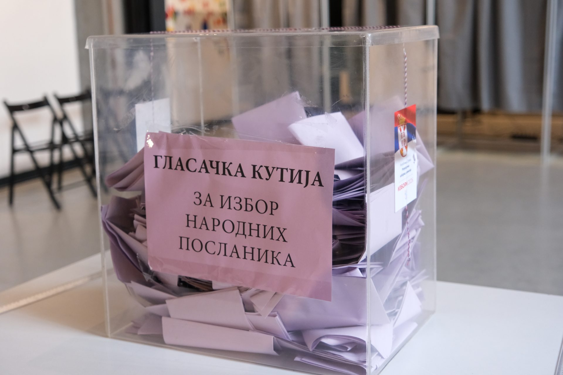 Инцидент у Лесковцу: У сукобу учествовао члан бирачког одбора испред Студентске листе